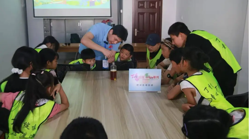 情暖童心十载路 乡伴童行绽新篇——各地多元活动绘就少年成长斑斓画卷(图15)