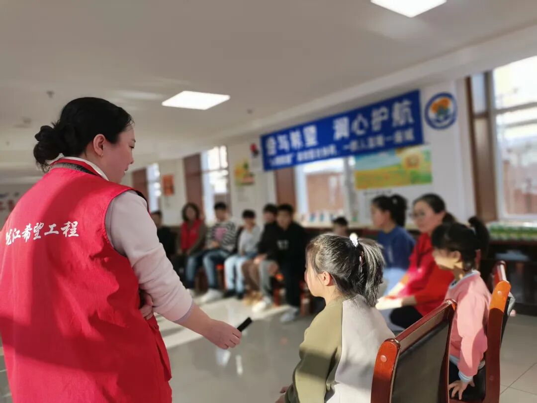 润心护航再赴巴彦 联盟用爱温暖福利院儿童心灵(图2) 润心护航再赴巴彦 联盟用爱温暖福利院儿童心灵(图2)