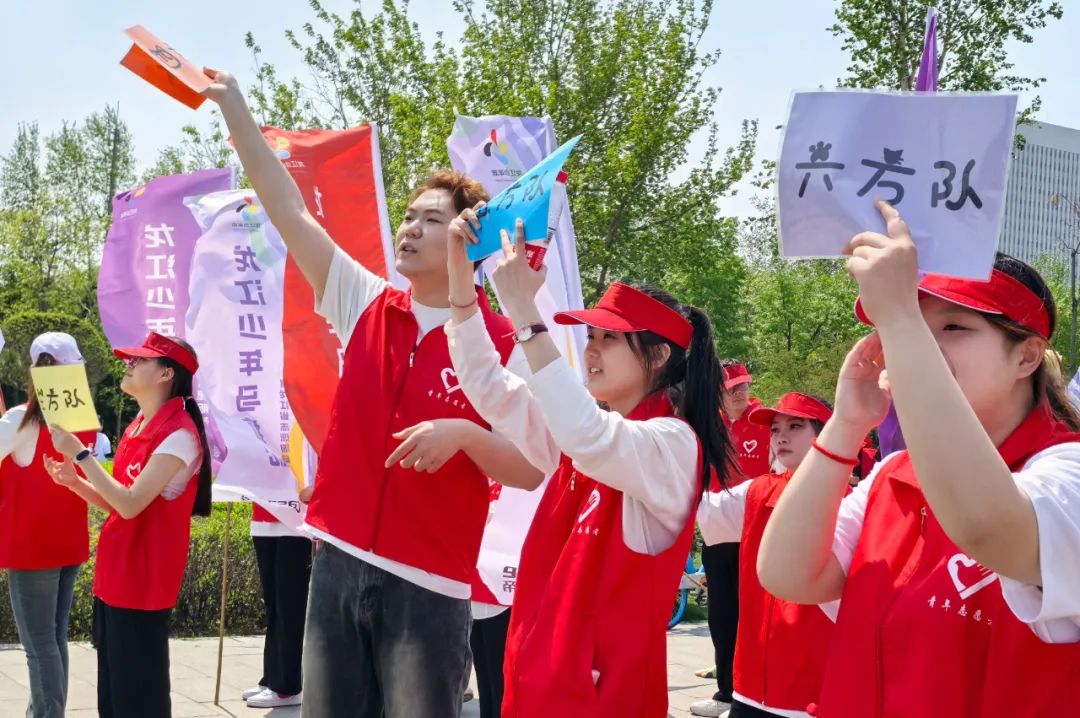 为爱奔跑 | “龙江少年志”第二届龙江少年马拉松全省6000人为妈妈奔跑(图11) 为爱奔跑 | “龙江少年志”第二届龙江少年马拉松全省6000人为妈妈奔跑(图11)