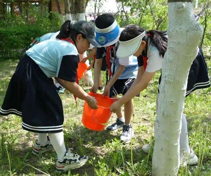 希望工程六一系列活动 | 2025年黑龙江共青团“希望与爱手拉手”公益研学“六一”少先队主题活动（齐齐哈尔站）成功举办(图8)